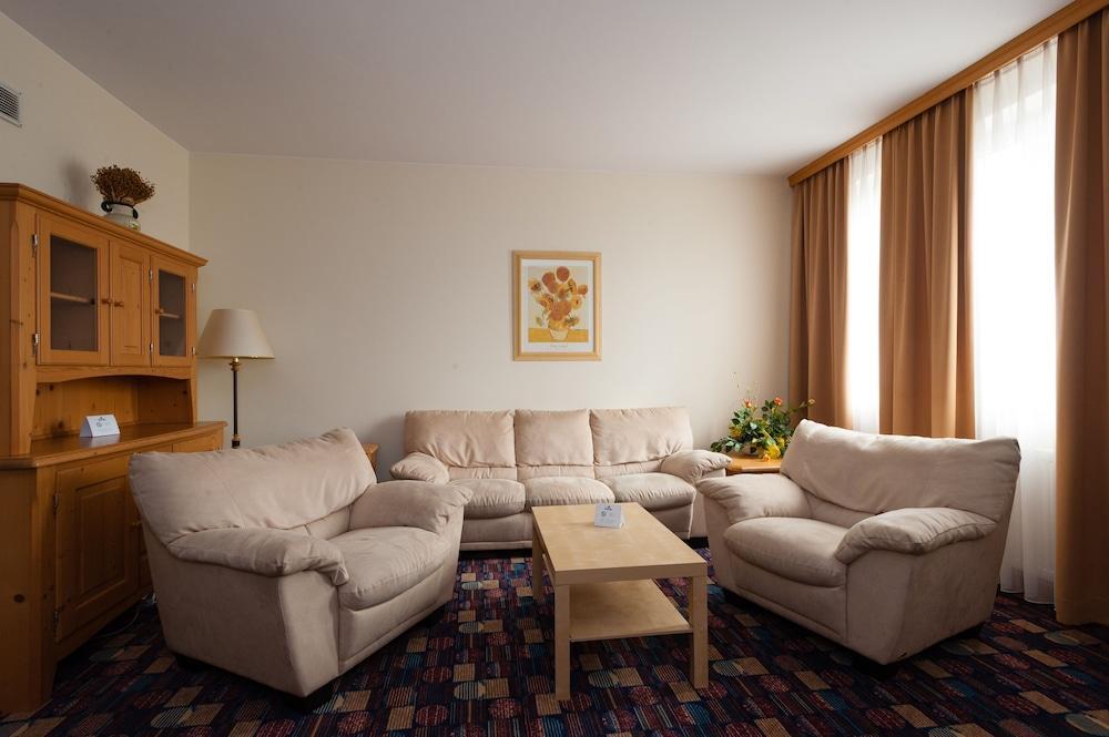 Hotel Partner Warsaw Luaran gambar