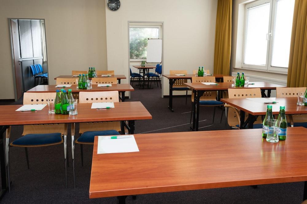 Hotel Partner Warsaw Luaran gambar