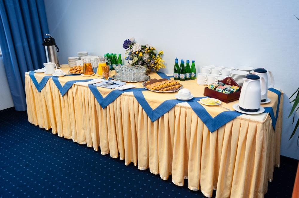 Hotel Partner Warsaw Luaran gambar